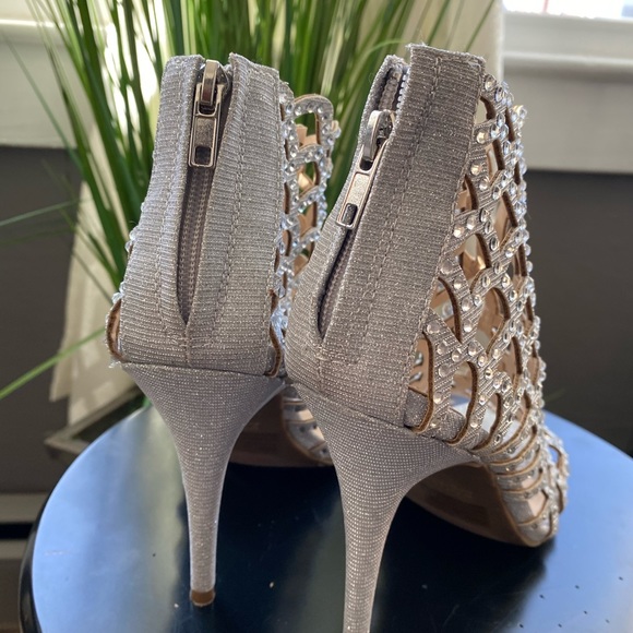 Caged Heels - Picture 4 of 5